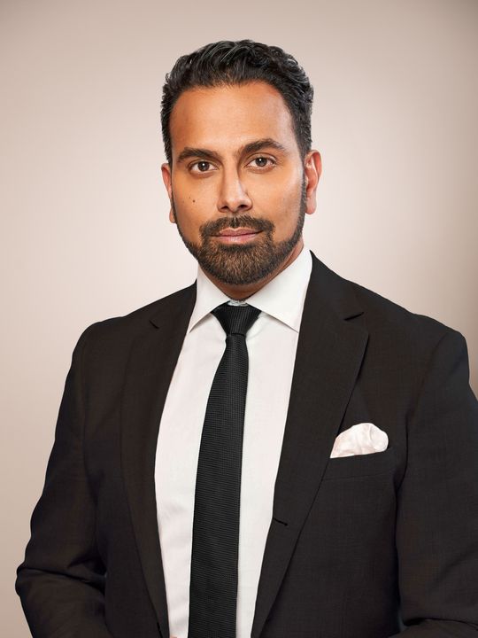 Dr. Raj Acquilla - Profile Image