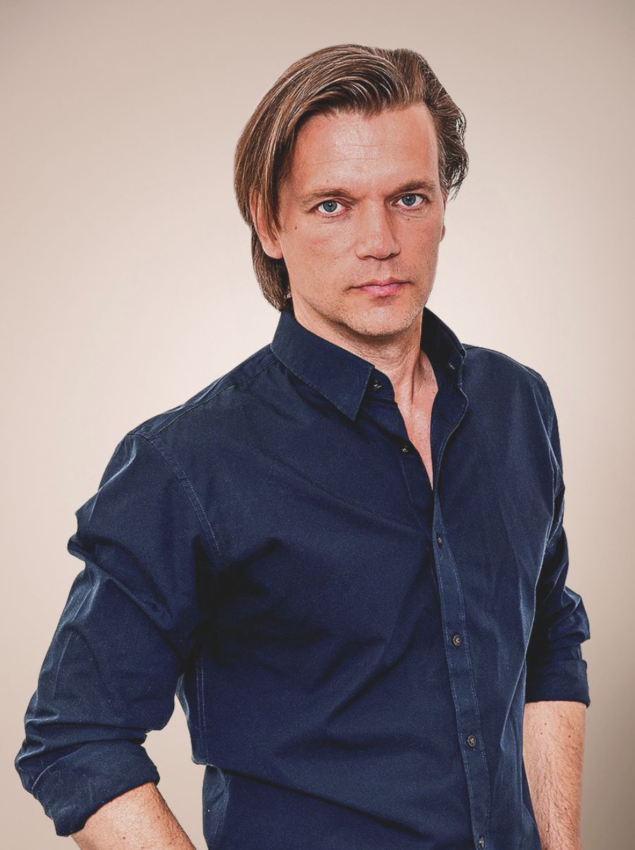 Dr. Tom Van Eijk - Profile Image