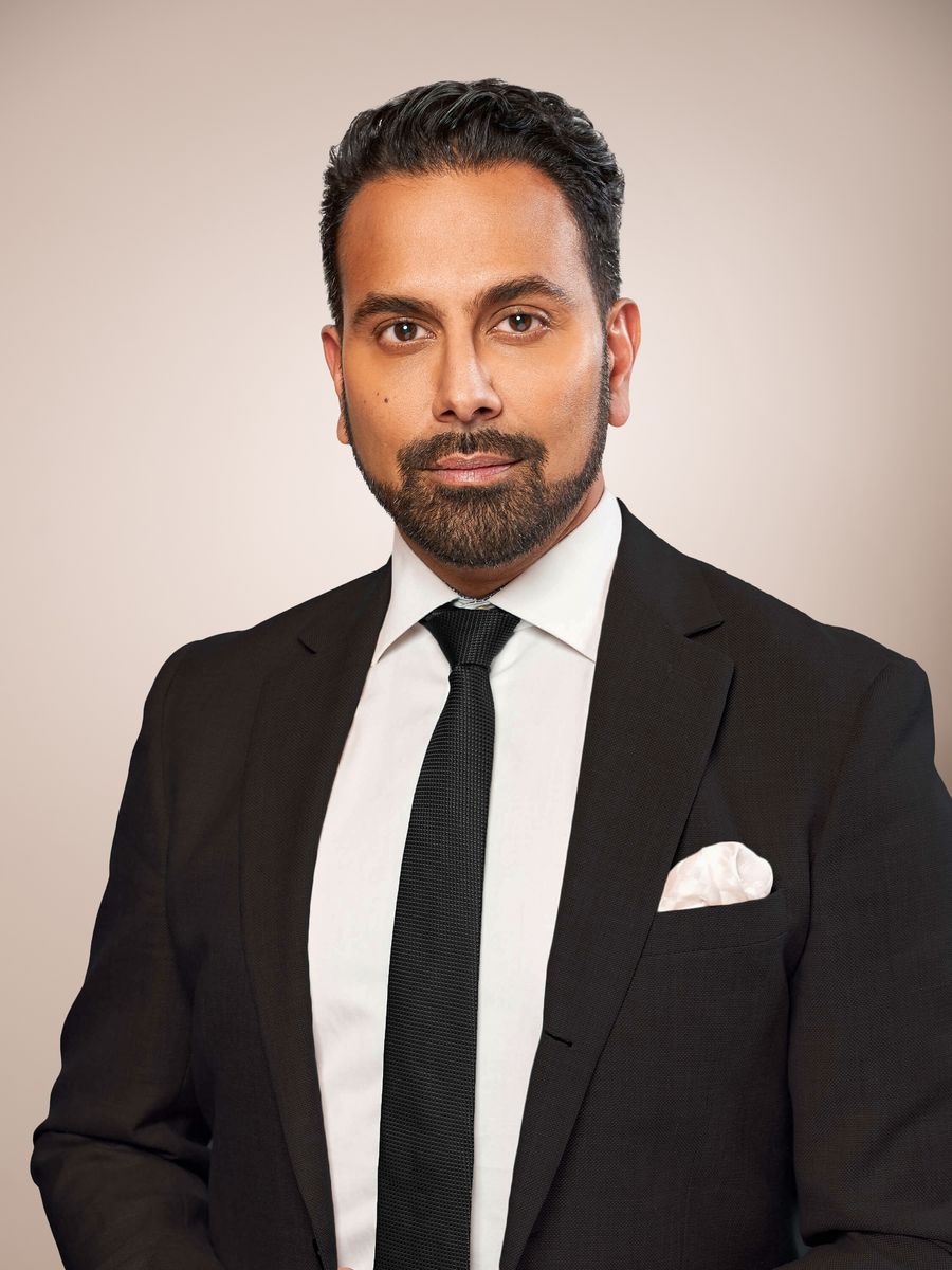Dr. Raj Acquilla - Profile Image